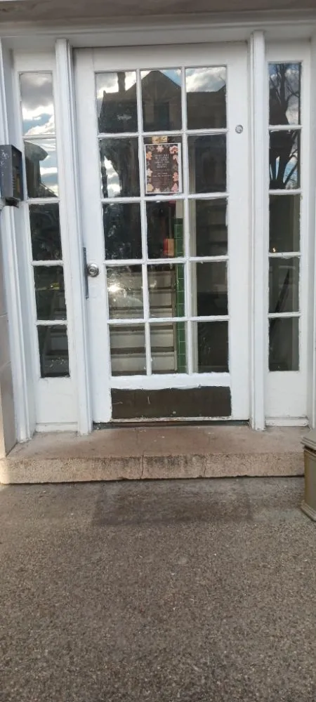 Slide of JT's Handyman