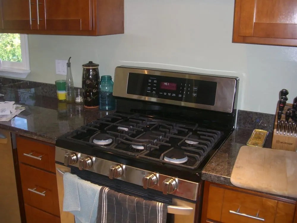 Professional wiring installation service in ,  - Juan Carlos' Handyman