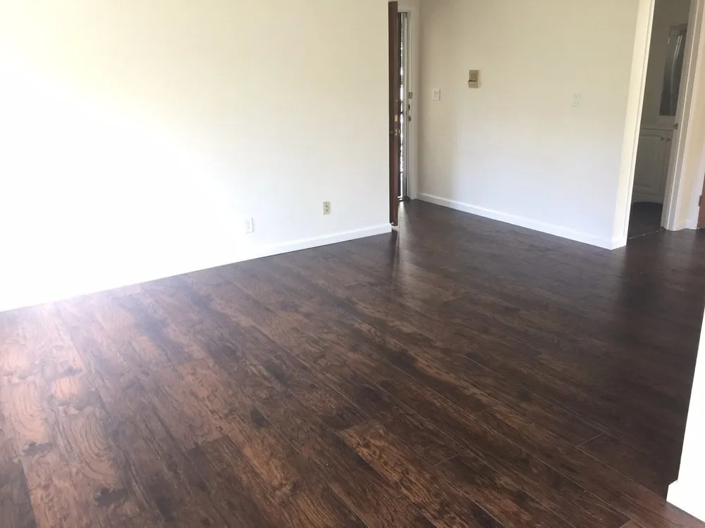 Expert circuit breaker repair in ,  by Juan Carlos' Handyman