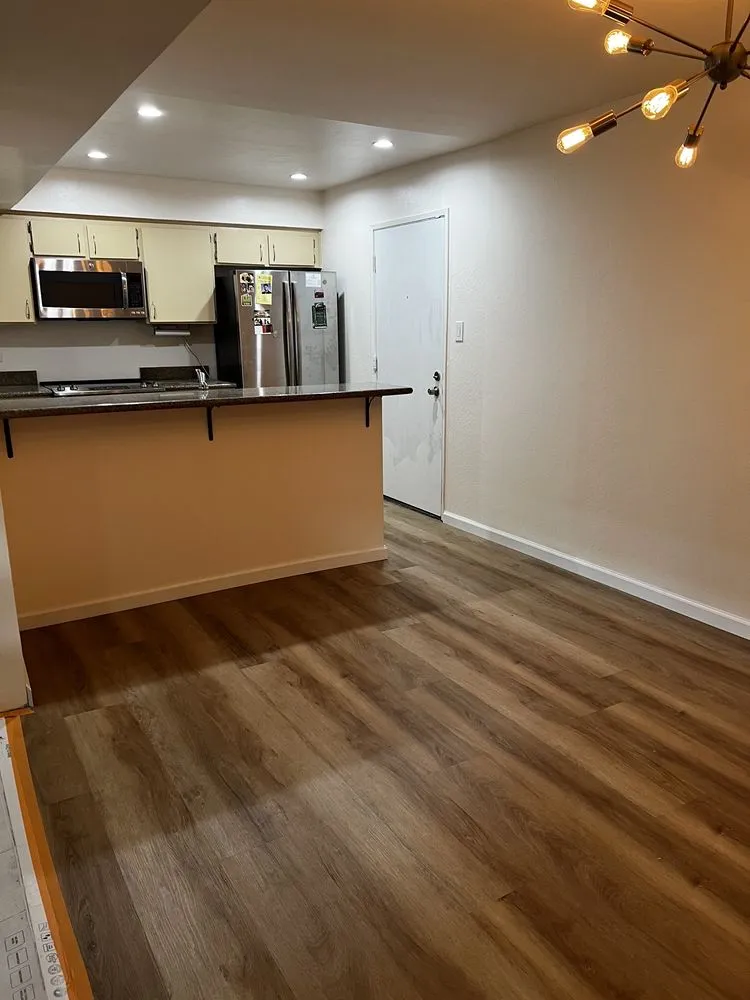 Slide of Juan Carlos' Handyman