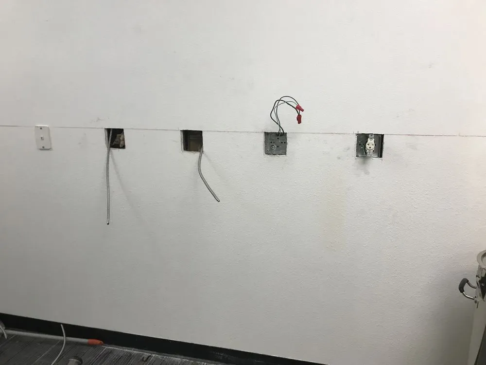 Slide of Juan Mendez Electric