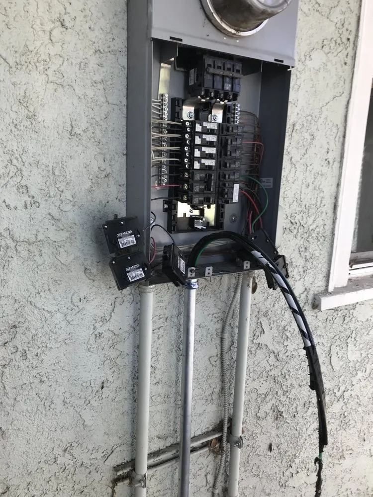 Slide of Juan Mendez Electric