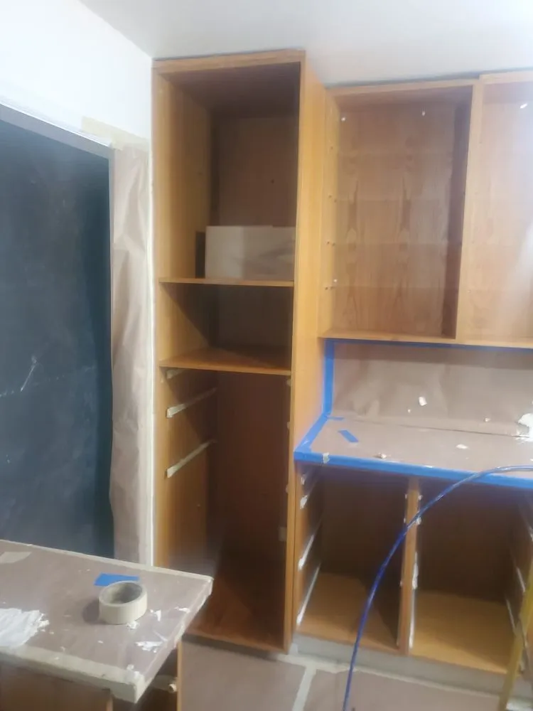 Affordable electrician providing outlet and switch repair in ,