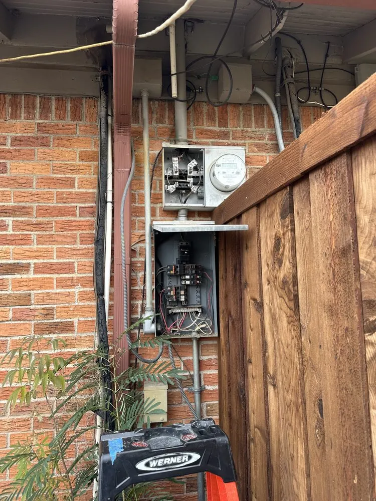 Slide of Juarez Electric Works