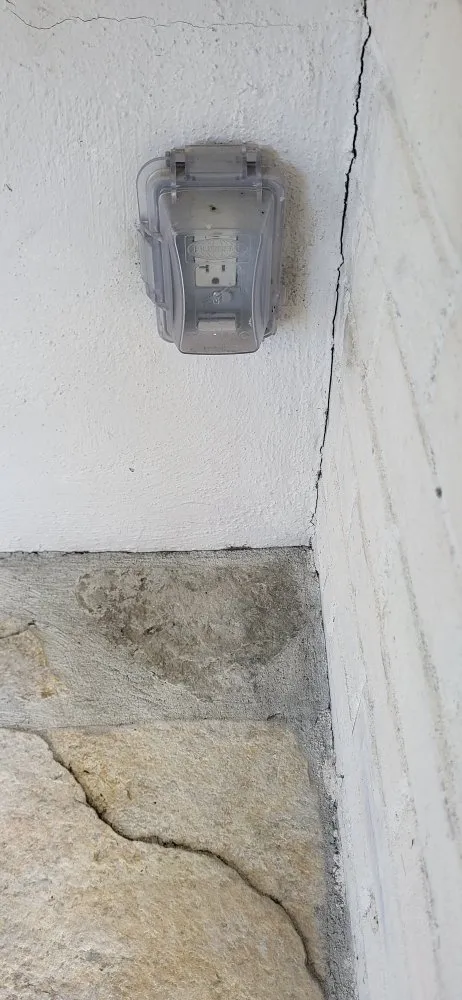 Slide of Juba Electrical