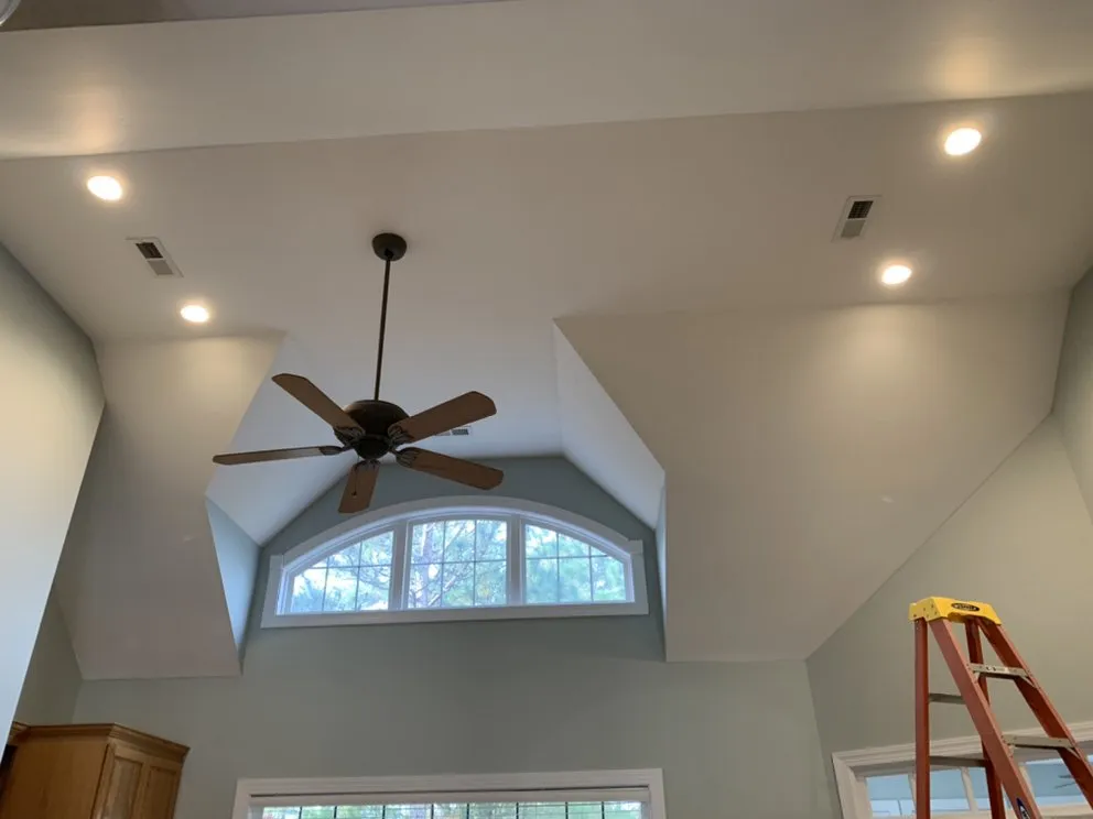 Slide of Judah Lindsay Electrical