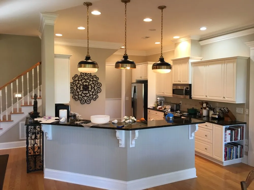 Slide of Judah Lindsay Electrical