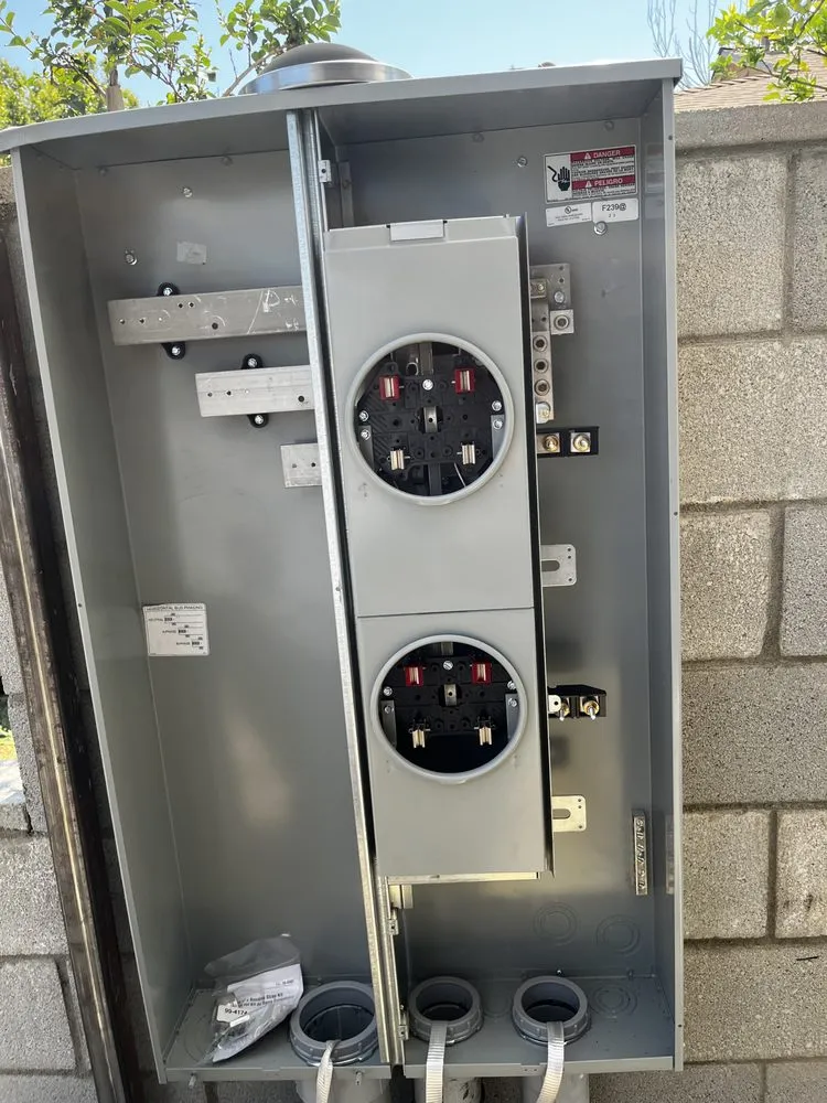 Slide of Juggernaut Electrical