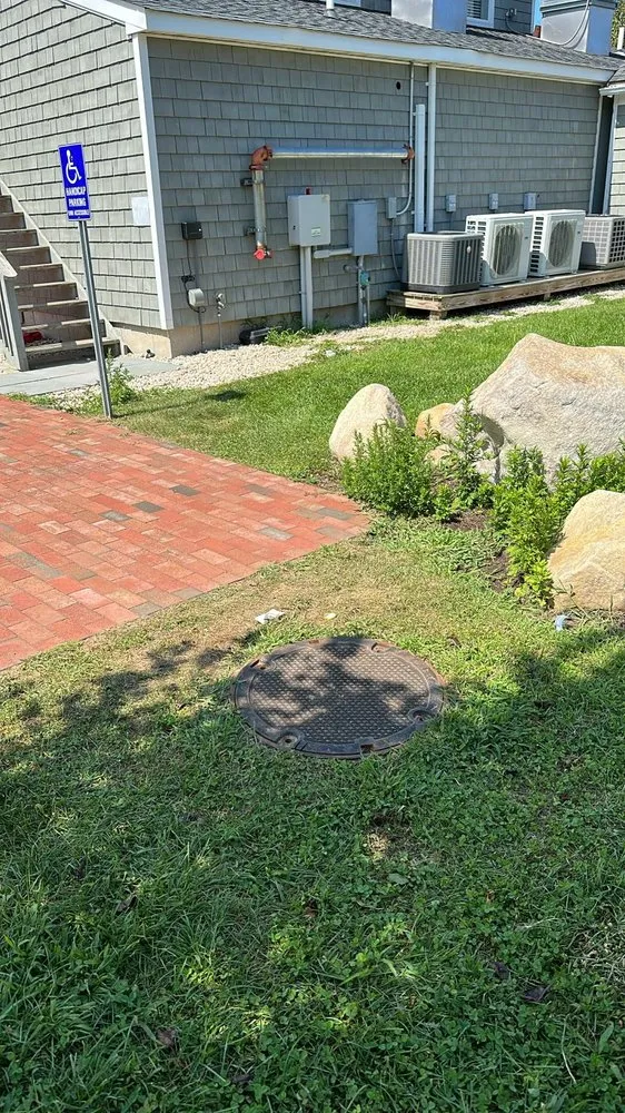 Slide of Julio Cesar Electric