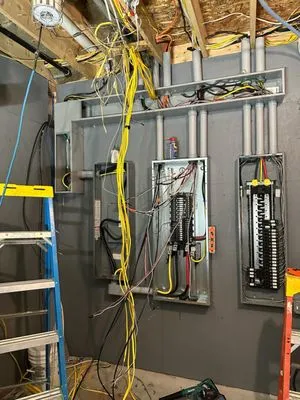 Julio Cesar Electric