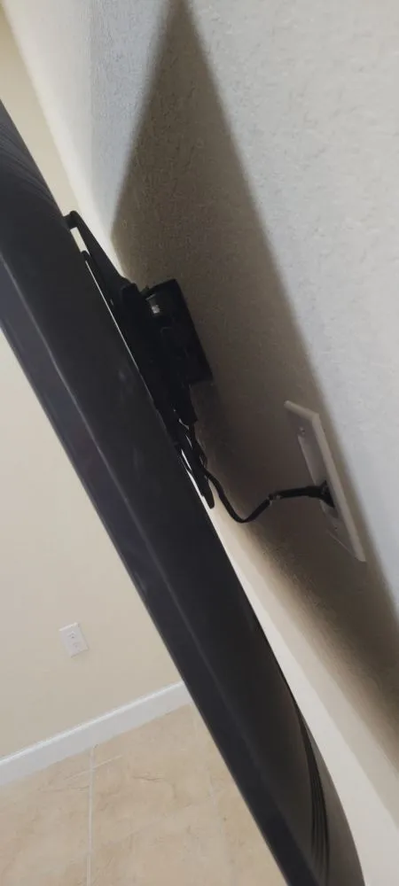 Slide of Julio Electrical