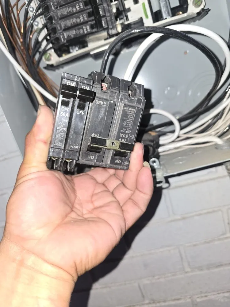 Slide of Julio Electrician Service