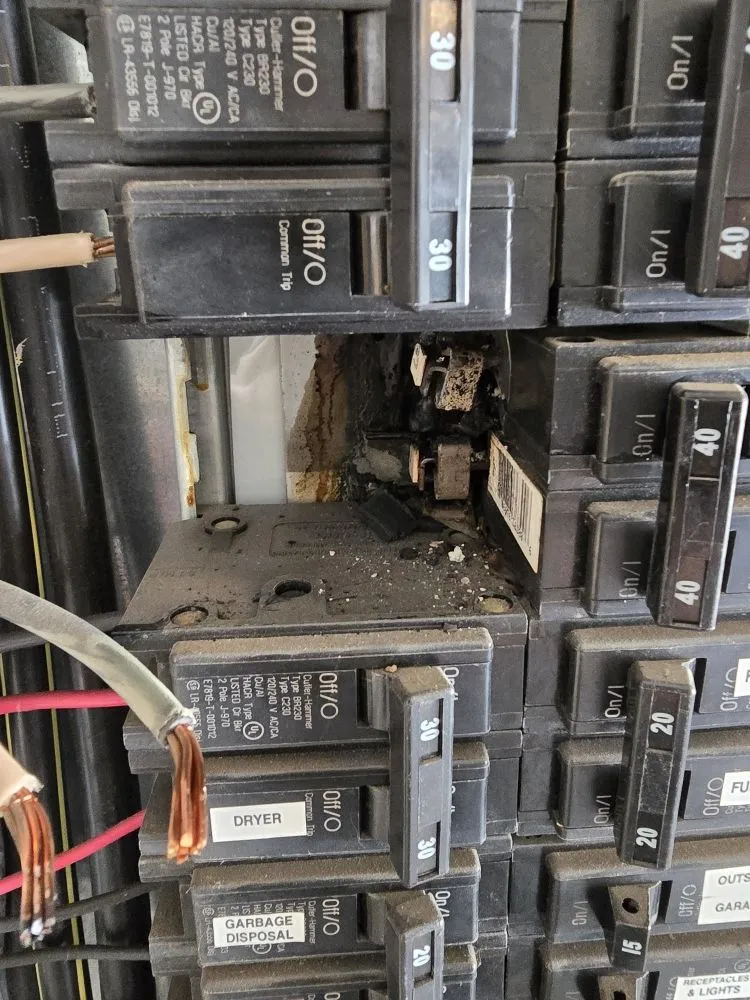 Slide of Julio Electrician Service