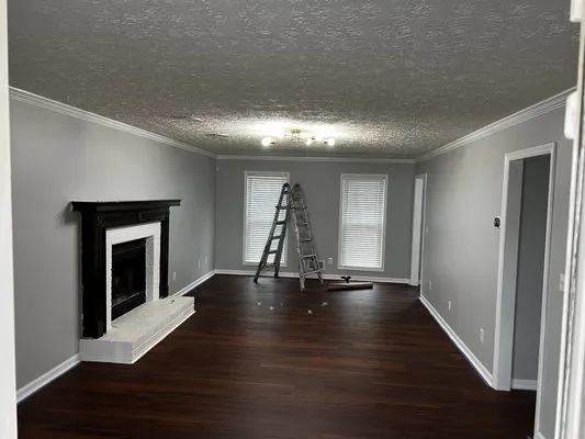 Julio The Handyman Logo