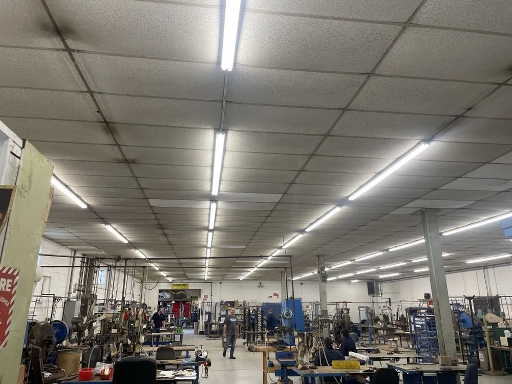 Slide of Junik Handyman Services