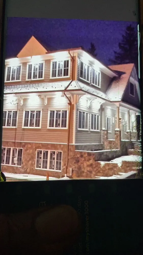 Slide of Junik Handyman Services