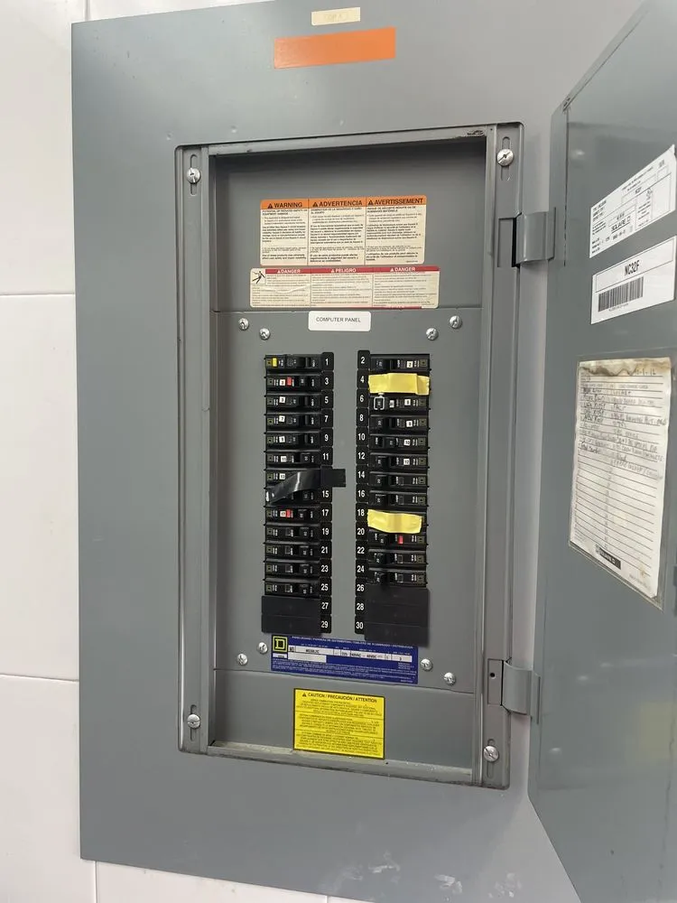 Slide of Junik Handyman Services