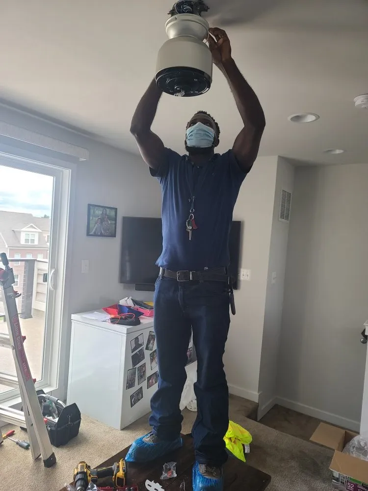 Slide of Juscardc Electric Services