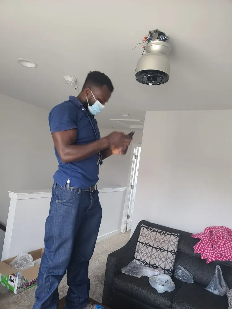 Slide of Juscardc Electric Services