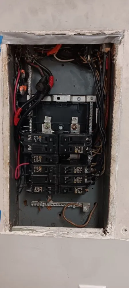 Trusted circuit breaker repair service in St Petersburg, FL - Just an Honest Living
