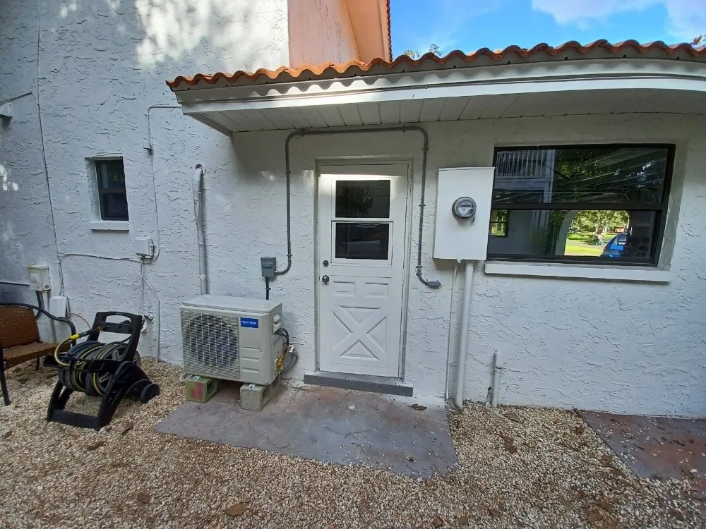 Reliable lighting installation experts serving St Petersburg, FL - Just an Honest Living