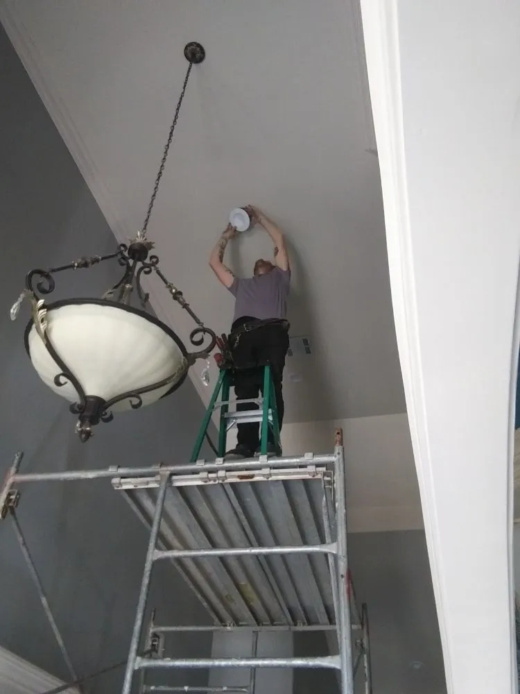 Slide of Justin Blackwell