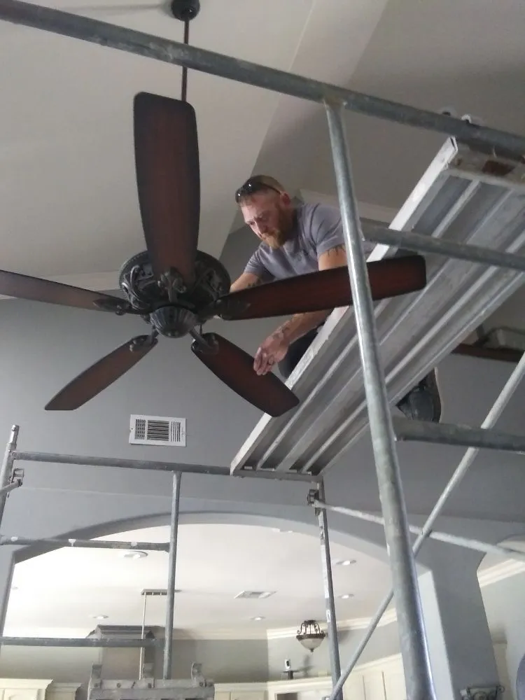 Slide of Justin Blackwell