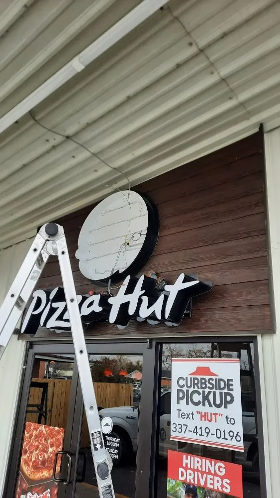 Slide of Justin Blackwell