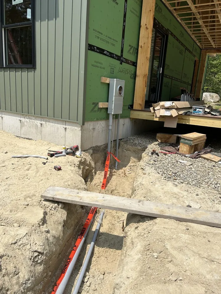 Slide of Justin Woodbury Electrician