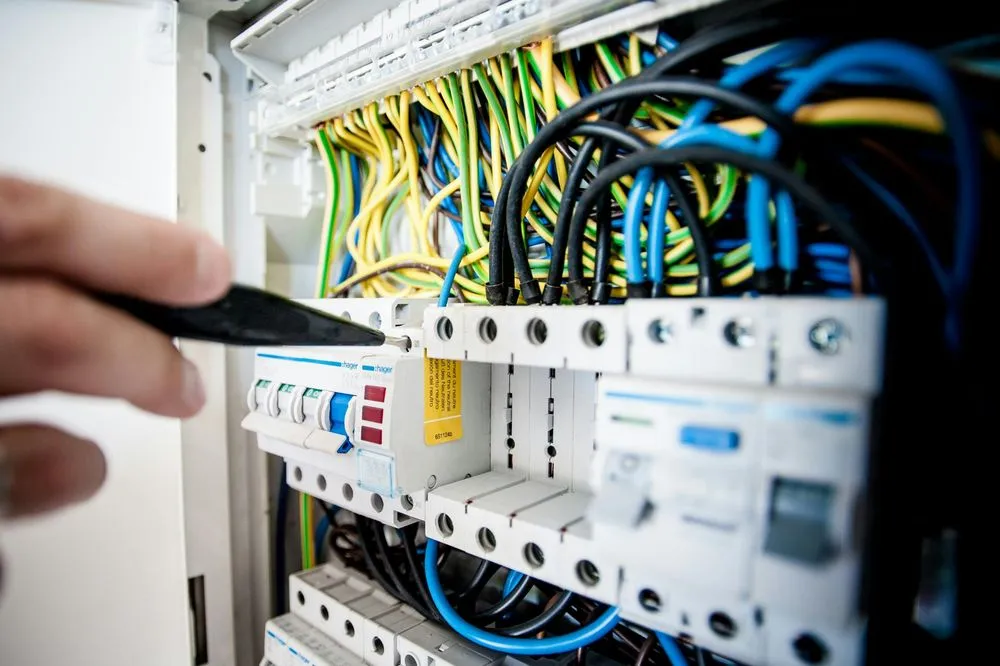 Reliable circuit breaker repair in Calhan, CO by Justin's Appliance And Repair Services