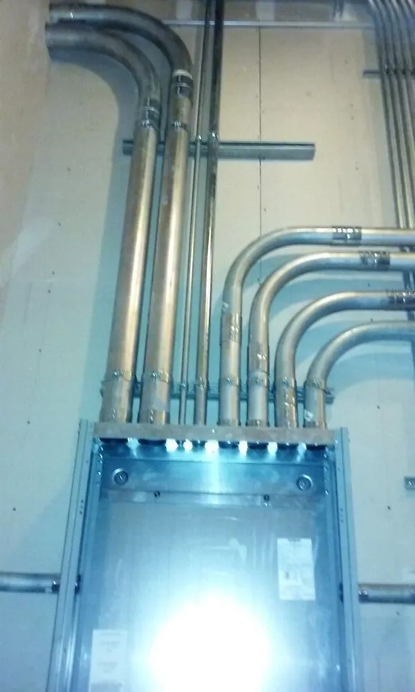 Emergency outlet and switch repair experts serving , - JV Electric