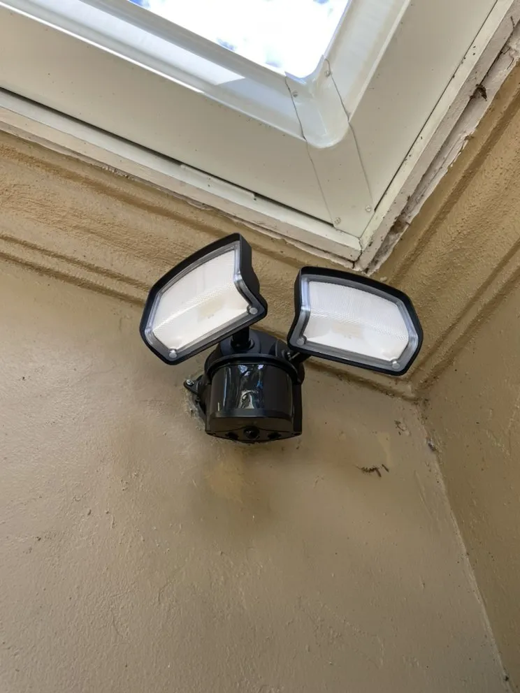 Slide of JV Solutions Sound & Wiring