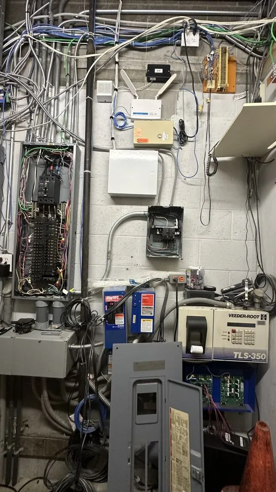 Slide of J&W Pro Services