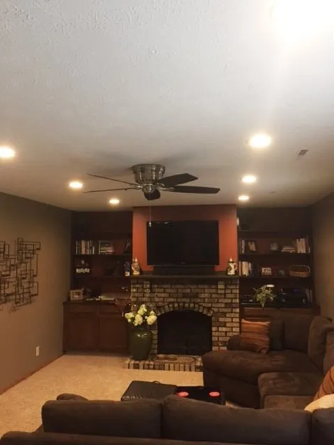 Slide of Jw Services