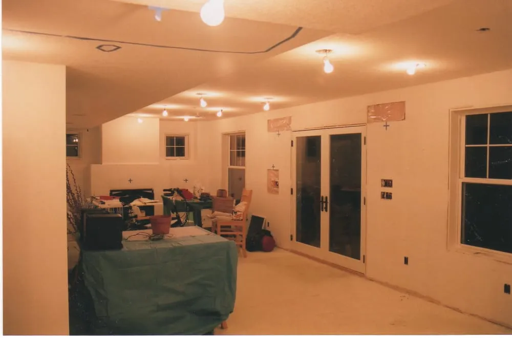 Slide of JZ Electric