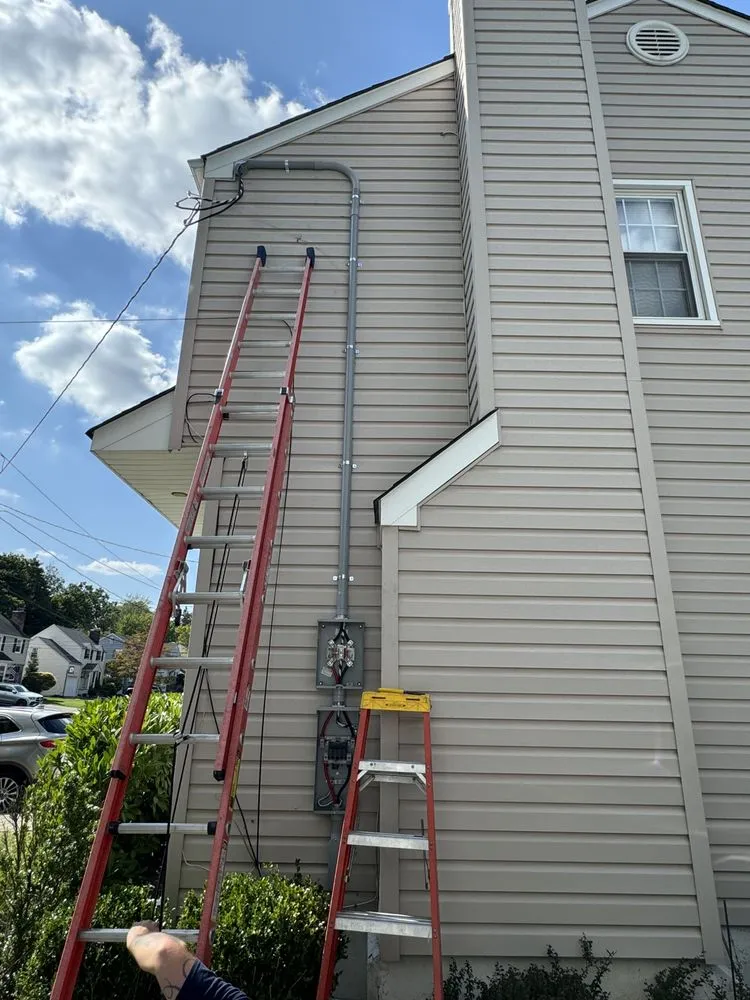 Emergency electrician providing lighting installation in Mount Tabor, NJ - JZ Electric