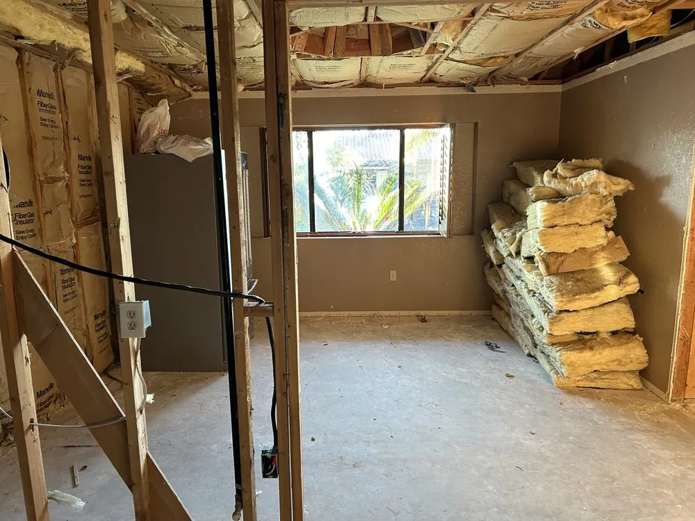 Slide of K M Electrical