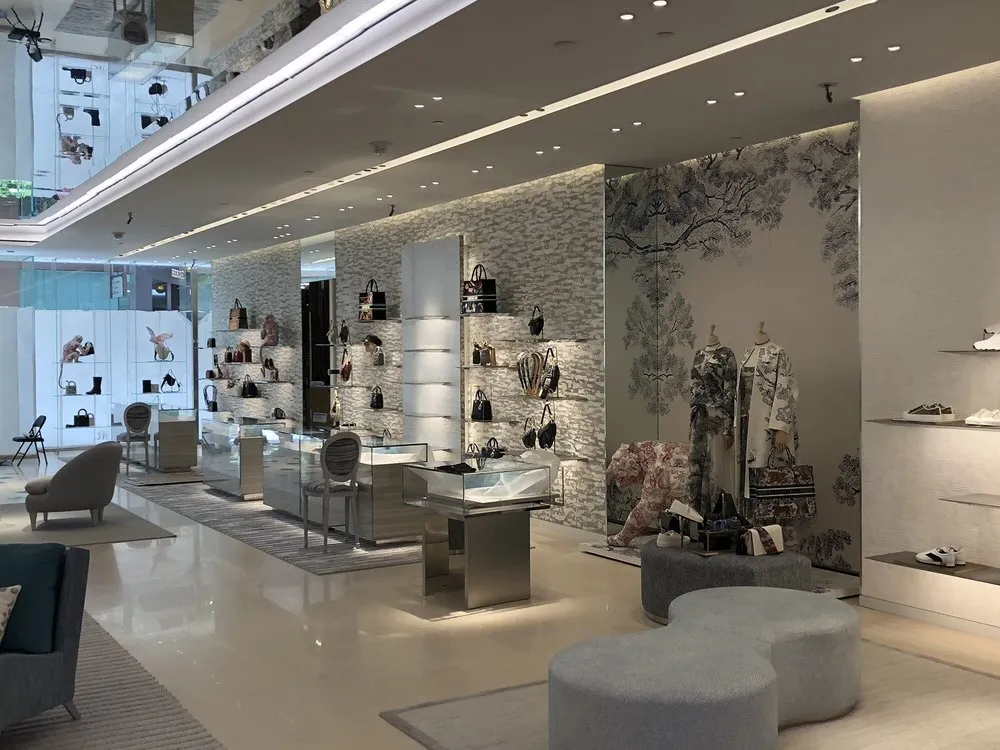 Slide of K M Electrical Services