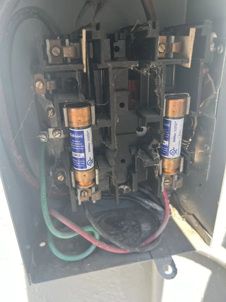 Slide of K Will Electric