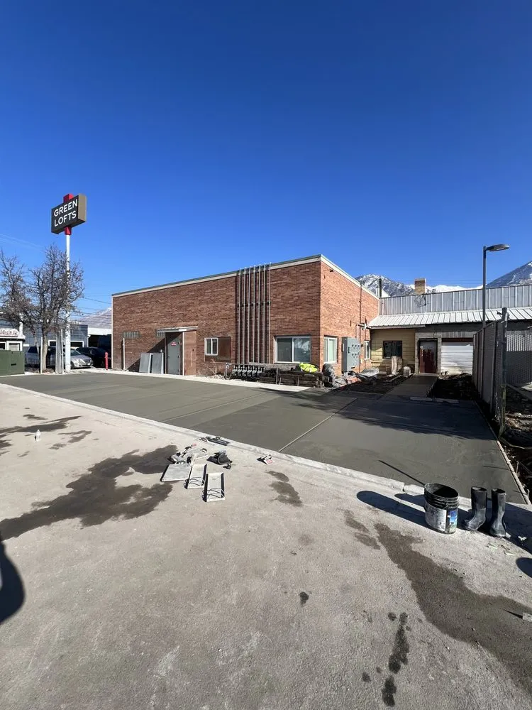 Slide of K2 Construction