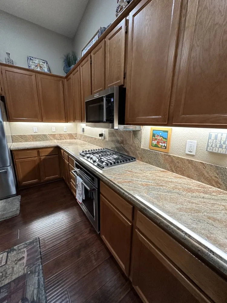 Slide of Kad Electric