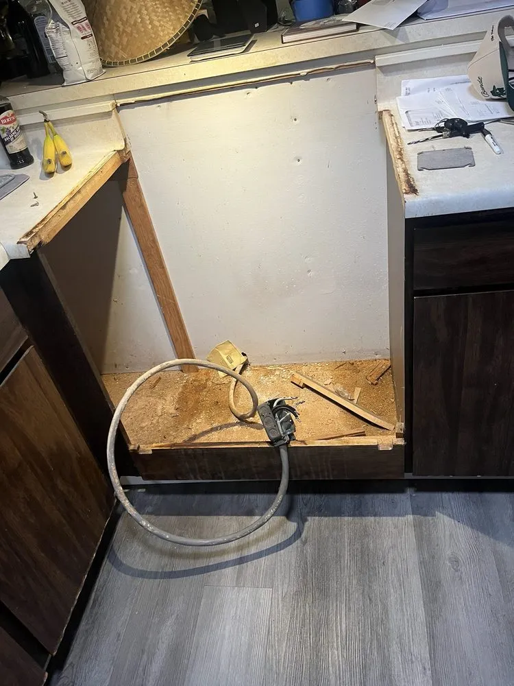 Slide of Kahi’s Electrical Services