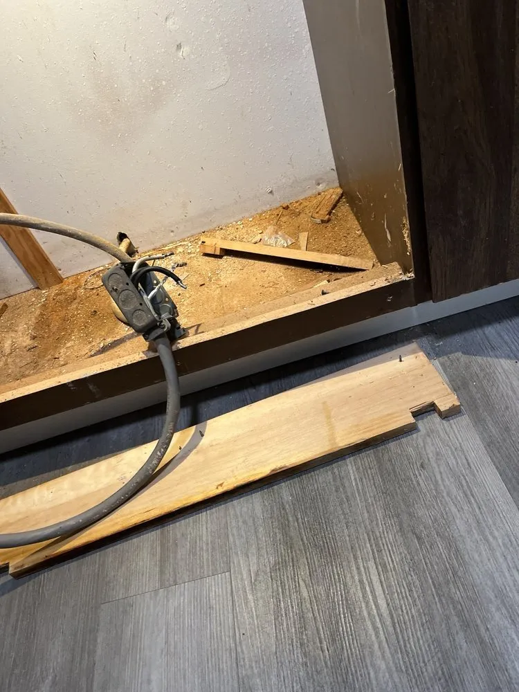 Slide of Kahi’s Electrical Services