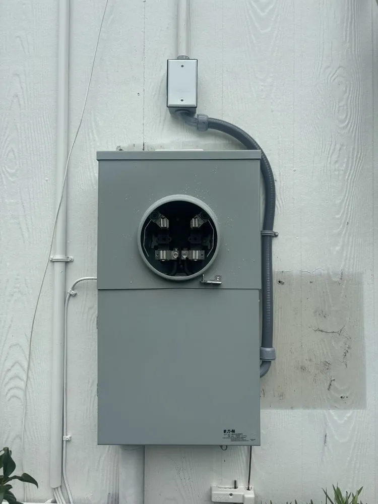 Slide of Kai Parson Electric