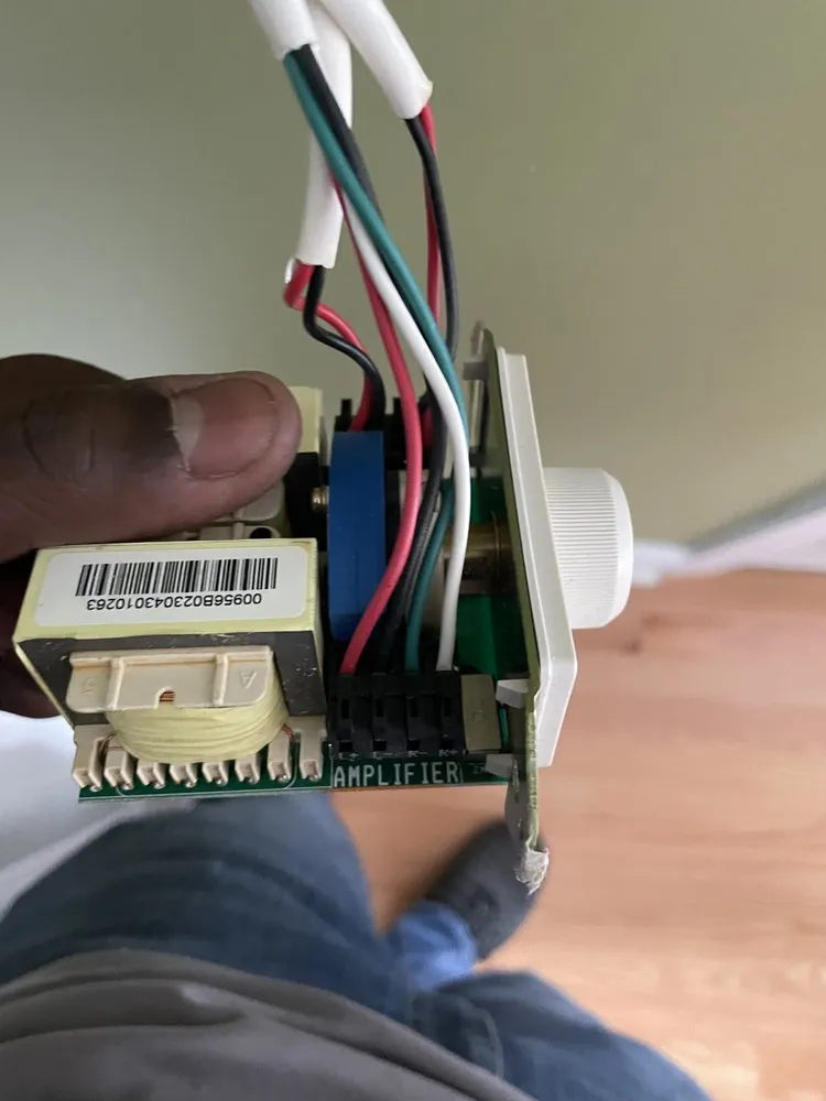 Slide of Kai Parson Electric