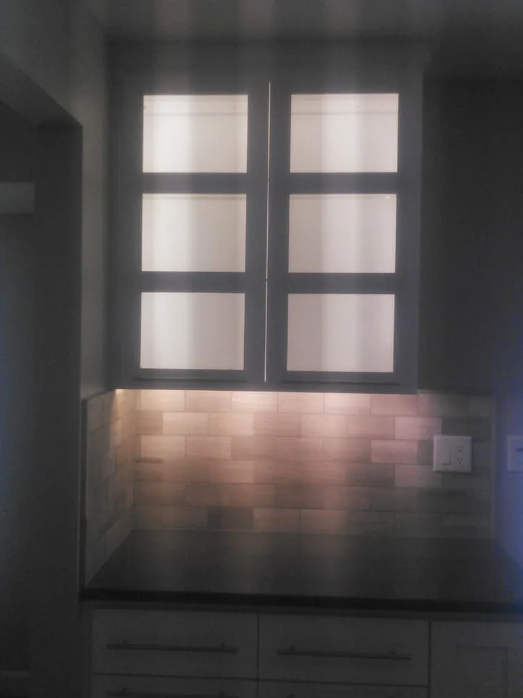 Slide of Kajun Electric