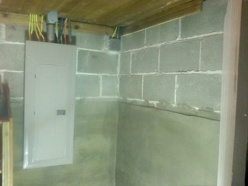 Slide of Kajun Electric