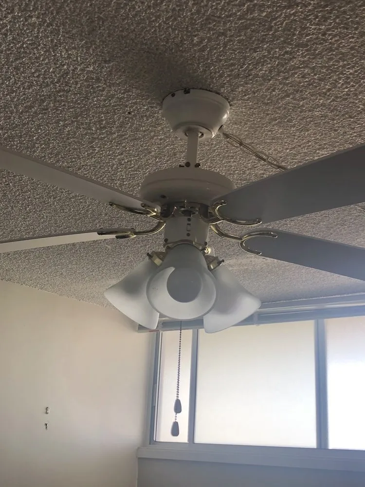 Slide of Kama'aina Electric