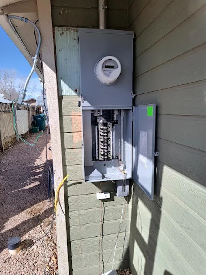Professional electrician providing electrical repair in Whitewater, CO - Kannah Electric