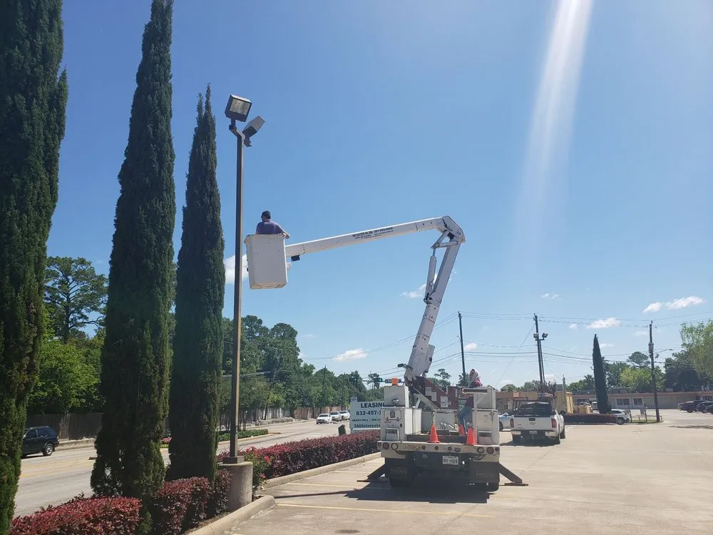 Slide of Kano Electric